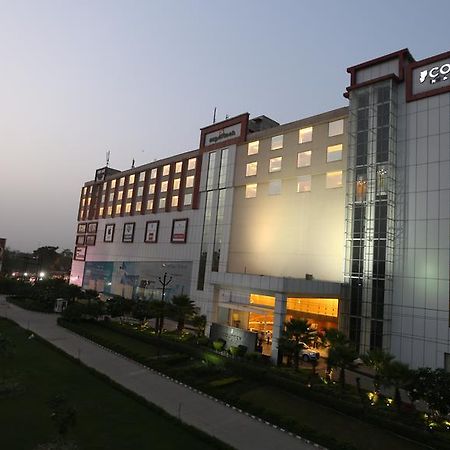 Country Inn & Suites By Radisson, Meerut Buitenkant foto